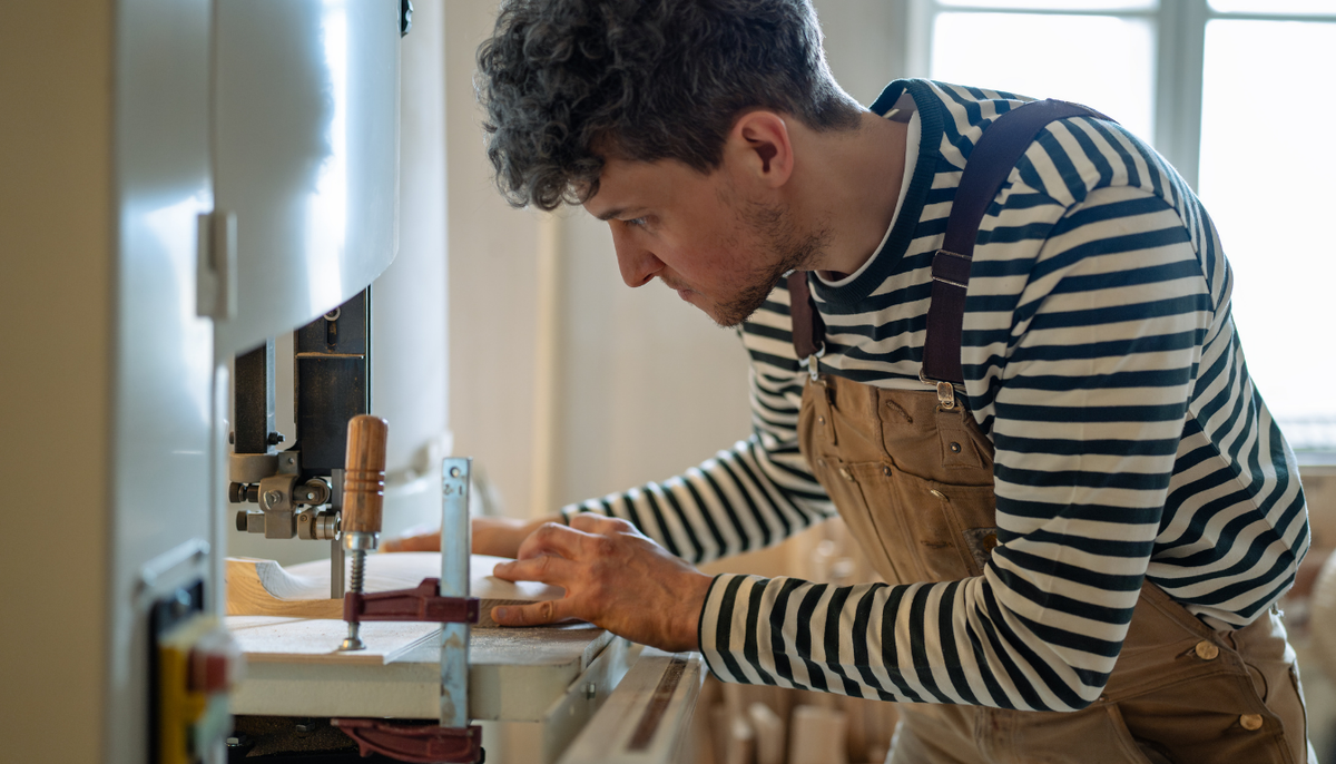 How Do You Secure Irregularly Shaped Small Parts Safely for Routing?